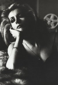 In her youth, Deneuve favored draping pendants to highlight her decollete